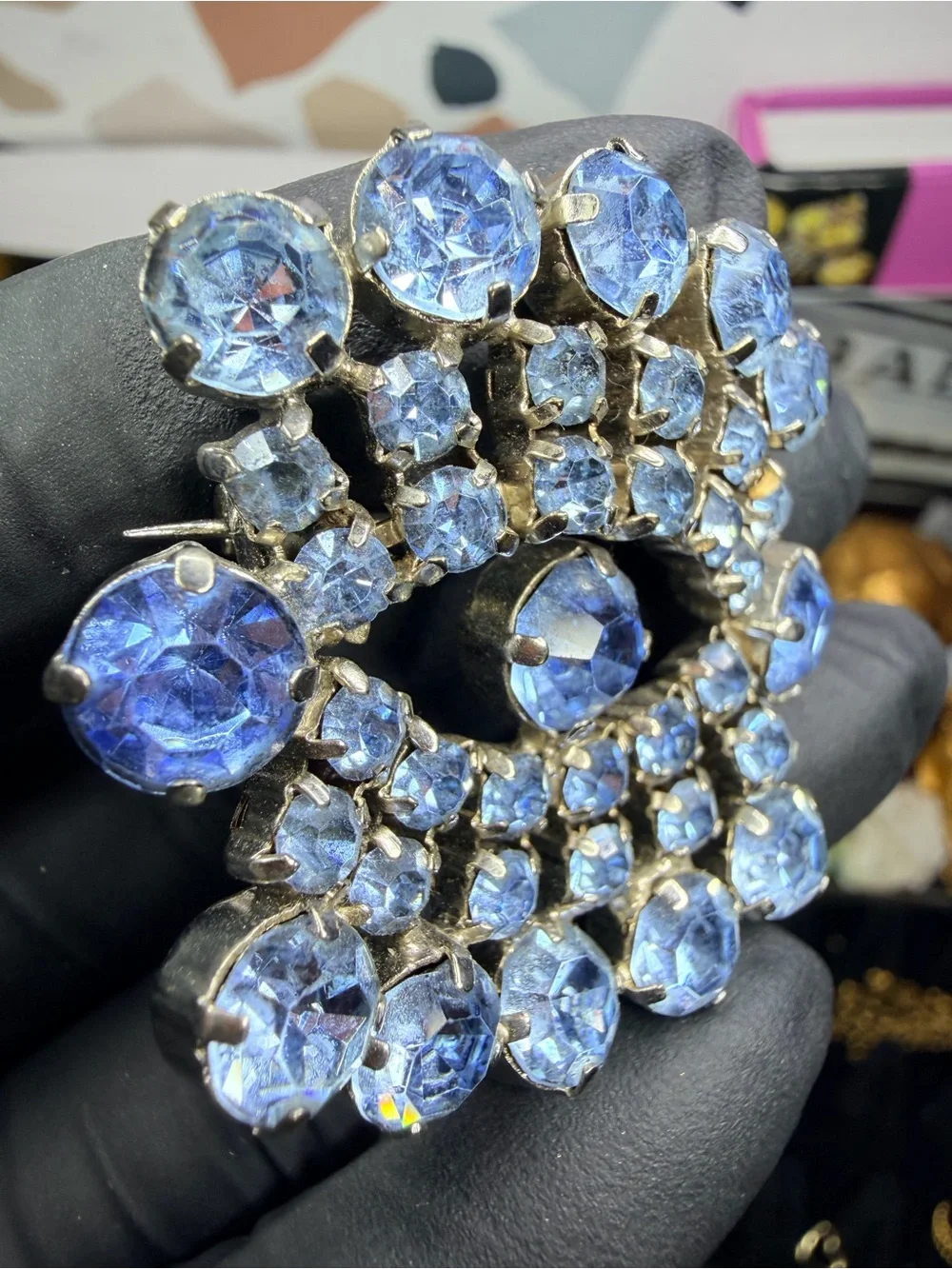 vintage prong set rhinestone brooch